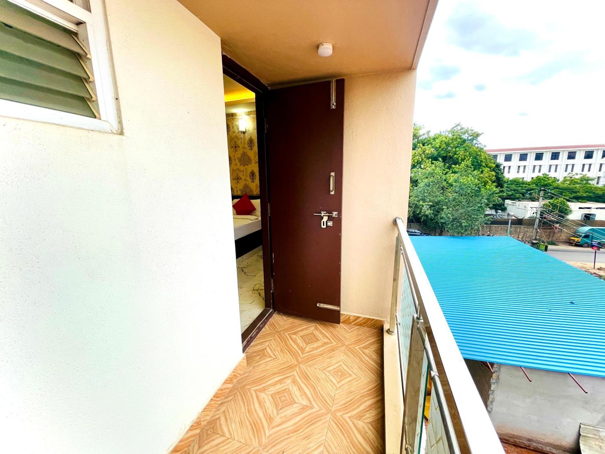 Aura By Agira Hotels Yelahanka Eksteriør billede