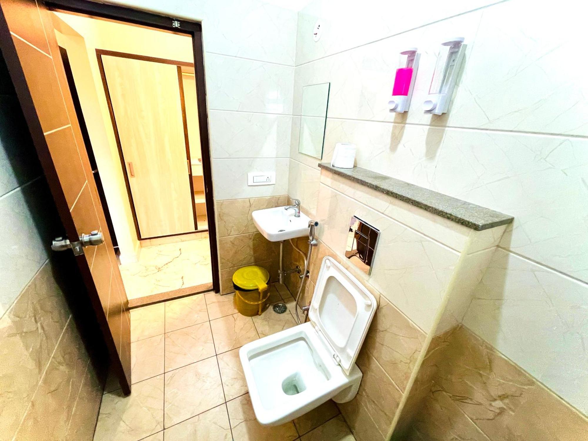 Aura By Agira Hotels Yelahanka Eksteriør billede